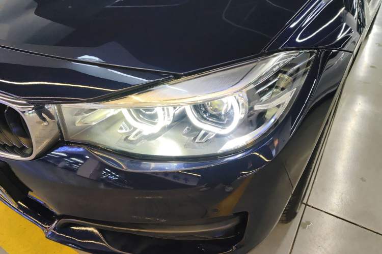 Used BMW 3 Series GT 2018 320i Sport Edition