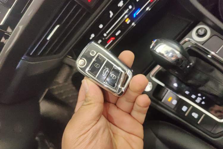 Used Volkswagen Bora 2020 1.5L Automatic Elite Version
