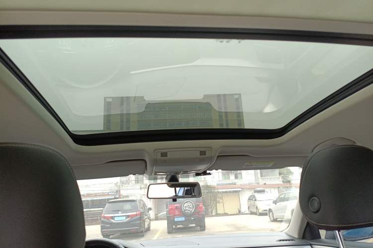 Used Volkswagen Tayron 2019 330TSI Two-Wheel Drive Luxury Model China VI Standard
