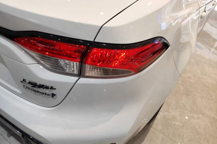 Used Toyota Levin 2023 Smart Electric Hybrid Dual-Engine 1.8L Sport Edition