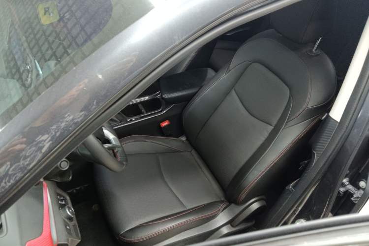 Used Chevrolet Orlando 2020 Light Hybrid Redline 530T Automatic Enjoyment Edition (5+2 Models)
