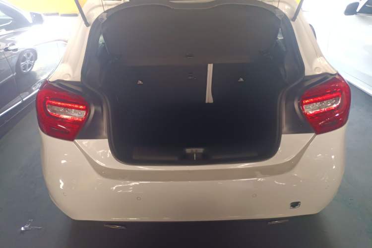 Used Mercedes-Benz A-Class 2013 A 200 Urban Edition
