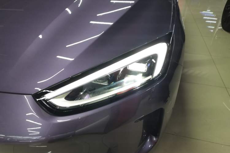 Used Hima AITO M5 2025 Extended-Range Ultra All-Wheel-Drive Version
