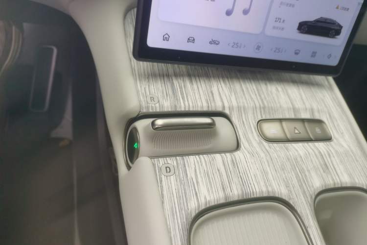 Used Nio ET7 2024 75 kWh Executive Edition