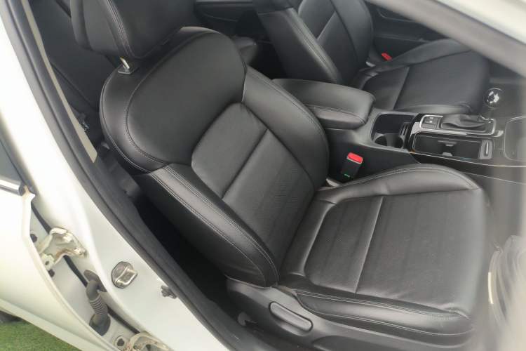 Used Kia K4 2014 1.6T Automatic Turbo
