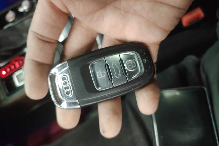 Used Audi A6L 2018 30th Anniversary Edition 45 TFSI quattro Luxury Model
