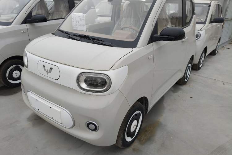 Used Wuling Hongguang MINIEV 2024 3rd Generation 215km Youth Edition