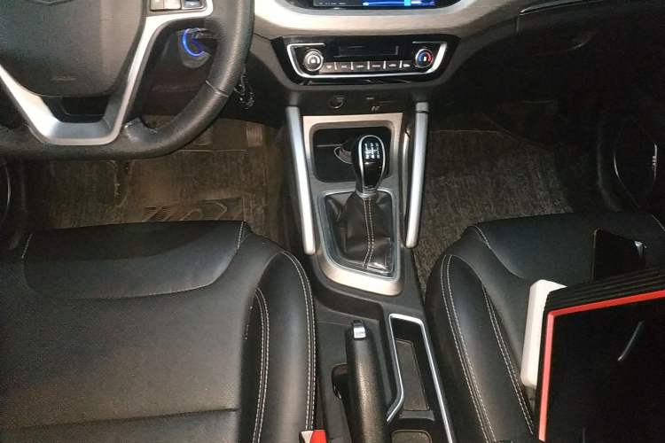 Used Geely Auto Vision X3 2017 1.5L Manual Elite Model
