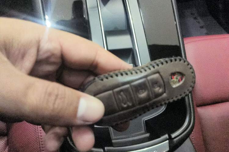 Used Porsche Macan 2022 Macan 2.0T