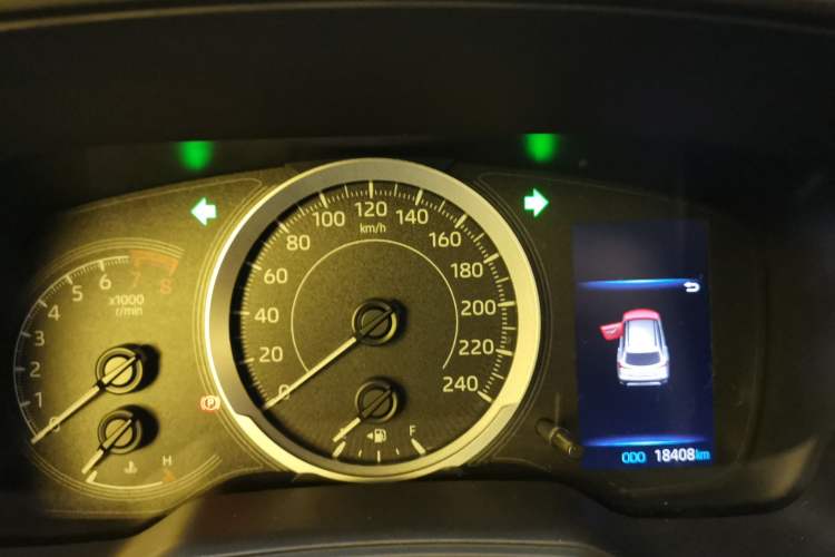 Used Toyota FRONTLANDER 2022 2.0L CVT Leading Edition
