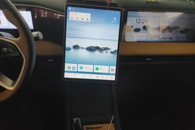 Used  L7 2023 1.5T 115 km Starship
