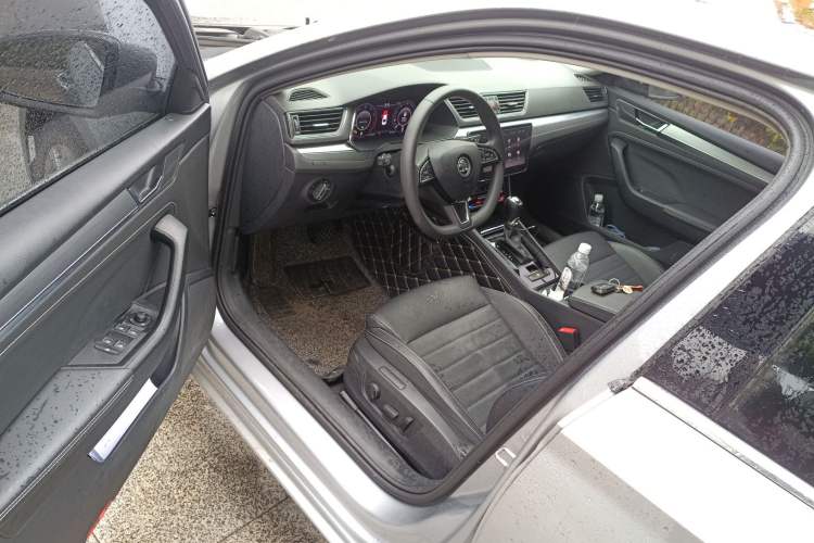 Used Skoda Superb 2019 TSI330 DSG Comfort Edition
