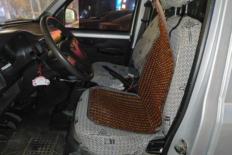 Used Wuling Rongguang 2021 1.5L Extended Standard-Size Window-Sealed Vehicle Air-Conditioned 2-Seater L3C