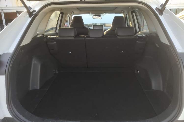 Used Toyota RAV4 2022 2.0L CVT Four-Wheel Drive Premium Edition