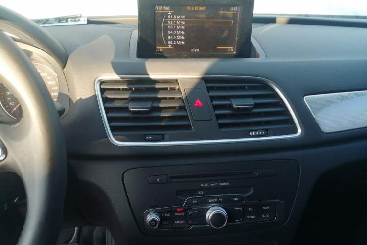 Used Audi Q3 2015 35 TFSI Millionth Anniversary Comfort Model
