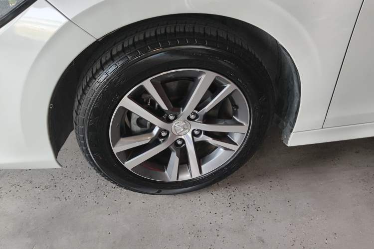 Used Honda Civic 2023 240TURBO CVT Dynamic · Center Stage Special Edition
