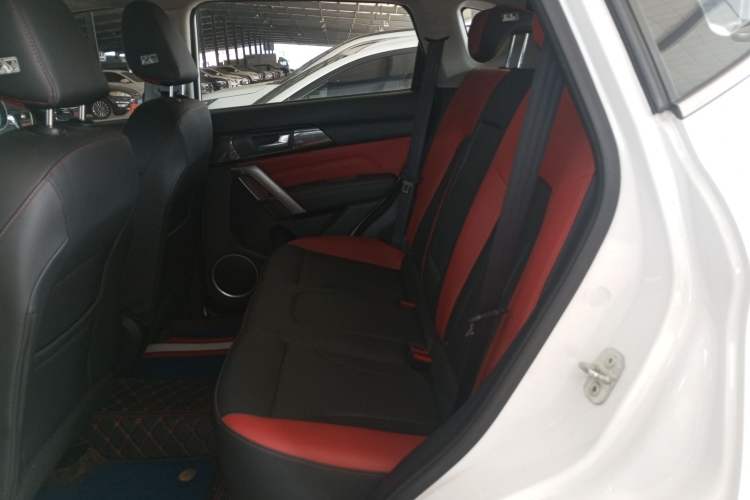 Used Haval H2 2017 Blue Label 1.5T Automatic Two-Wheel Drive Luxury Model
