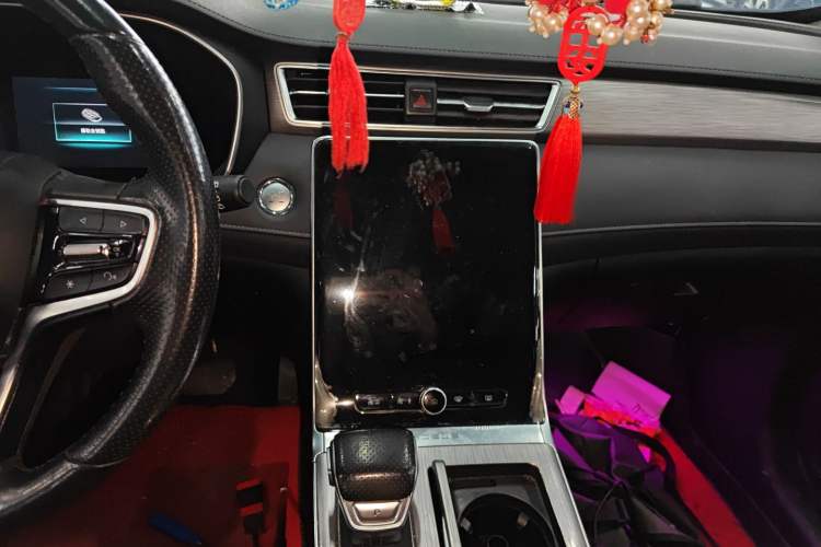 Used Roewe RX5 2020 PLUS 300TGI Automatic Ali National Trend Flagship Edition
