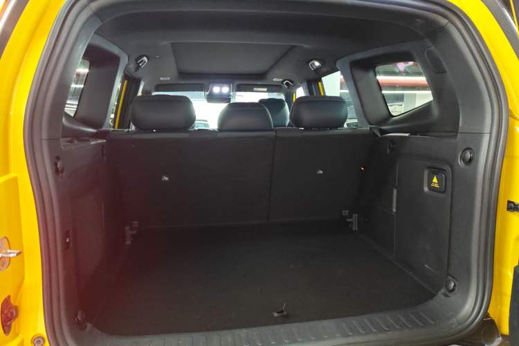 Used  G318 2025 Worry-Free Adventure Edition Four-Wheel Drive Secret Realm Version