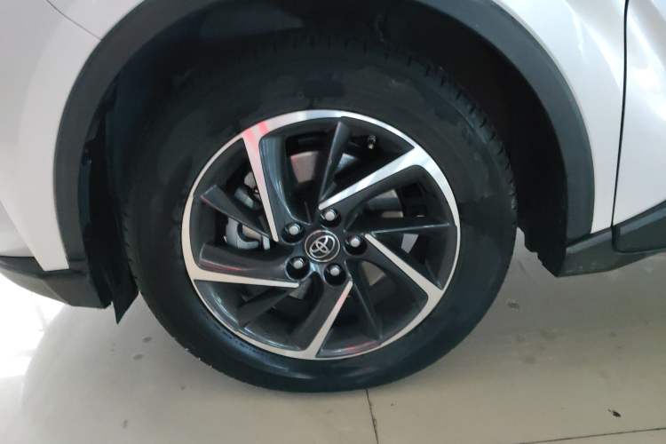 Used Toyota C-HR 2021 2.0L Luxury Edition