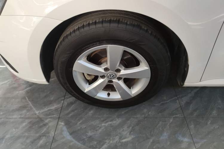 Used Volkswagen Lavida 2019 Lavida Start 1.5L Manual Fashion Edition China VI Standard