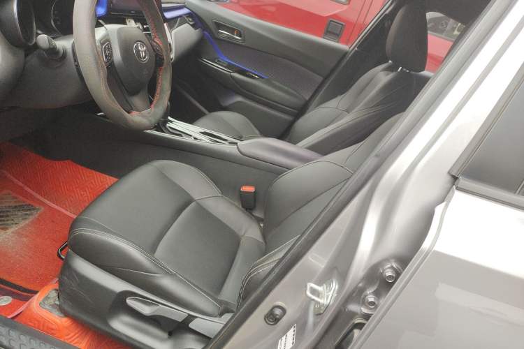 Used Toyota IZOA 2020 2.0L Enjoy Edition
