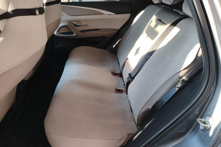 Used BYD Song Pro New Energy 2024 HONOR Edition DM-i 71KM Navigation Model