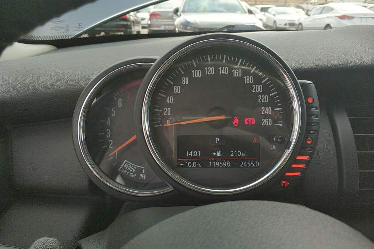 Used  MINI 2016 1.2T ONE Pioneer Edition
