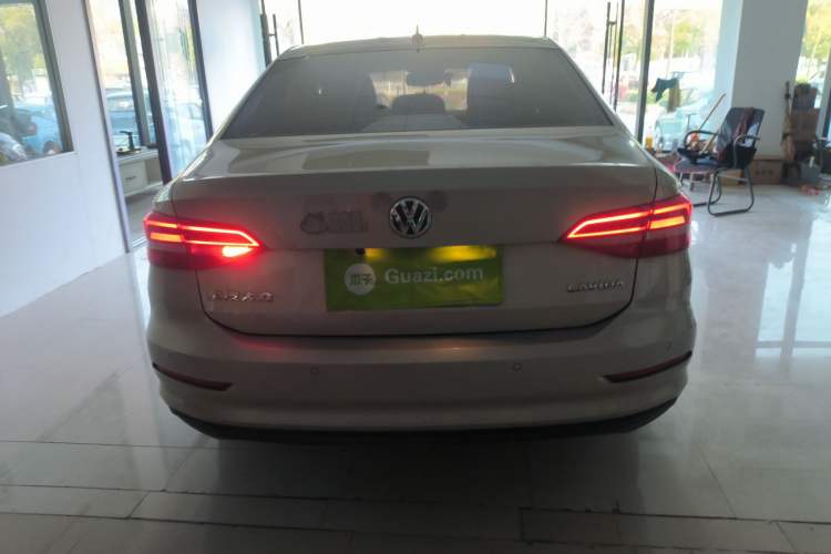 Used Volkswagen Lavida 2019 Lavida Start 1.5L Automatic Trendy Version China VI Standard
