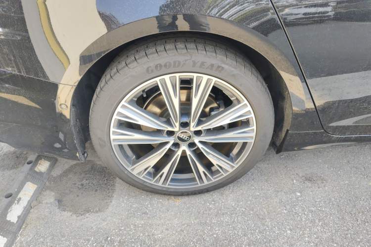 Used Audi A6L 2025 Restyled 45 TFSI quattro Prestige Dynamic Edition