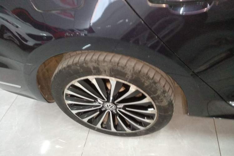 Used Volkswagen Passat 2016 380TSI DSG Ultimate Edition
