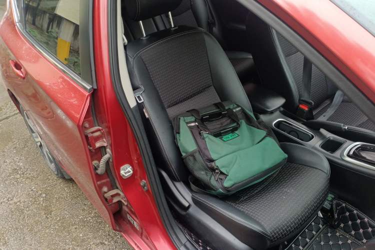 Used Nissan Tiida 2019 1.6L CVT Smart Drive Version China VI Standard
