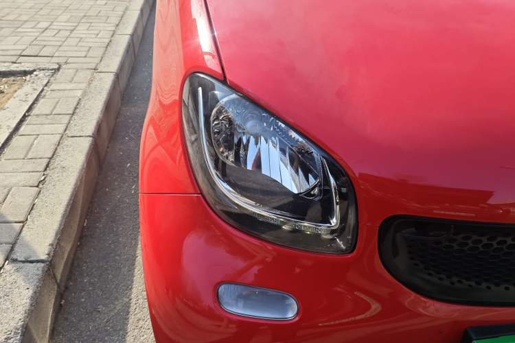 Used  fortwo 2018 1.0L 52kW Hardtop Dynamic Version China V
