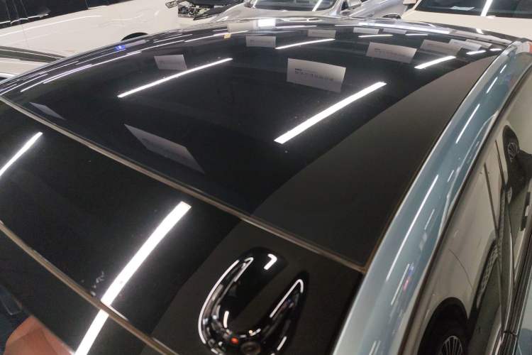 Used ONVO L60 2024 60 kWh Rear-Drive Version
