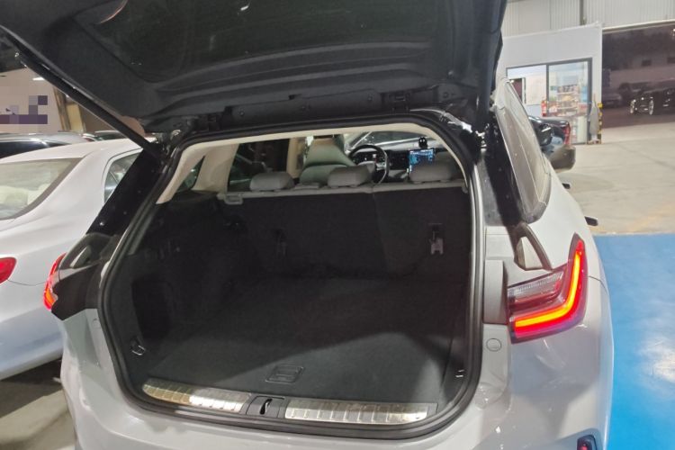 Used Nio ES6 2019 430 km Performance Version
