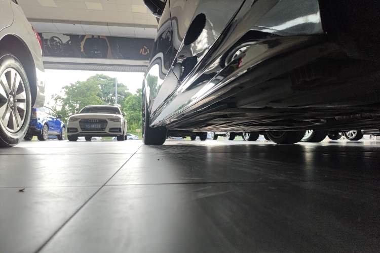 Used BMW 3 Series 2021 325Li M Sport Shadowline Package
