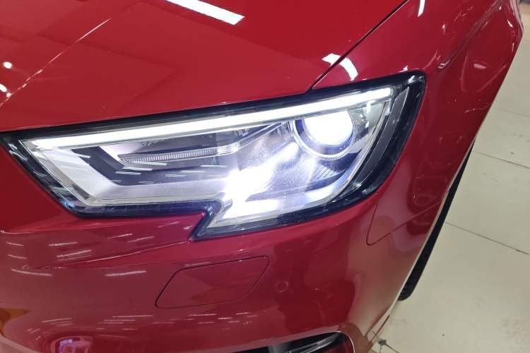 Used Audi A3 2018 30th Anniversary Edition Limousine 35 TFSI Fashion Model
