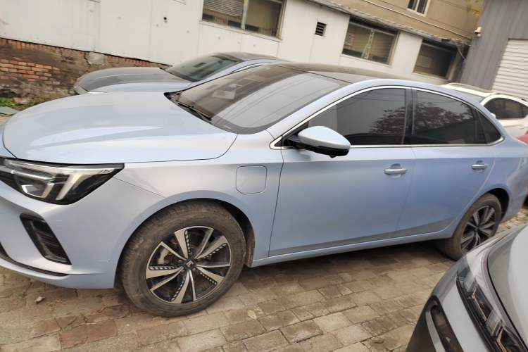 Used  ER6 2021 New Dynamic Edition 620km Smart Enjoyment Version
