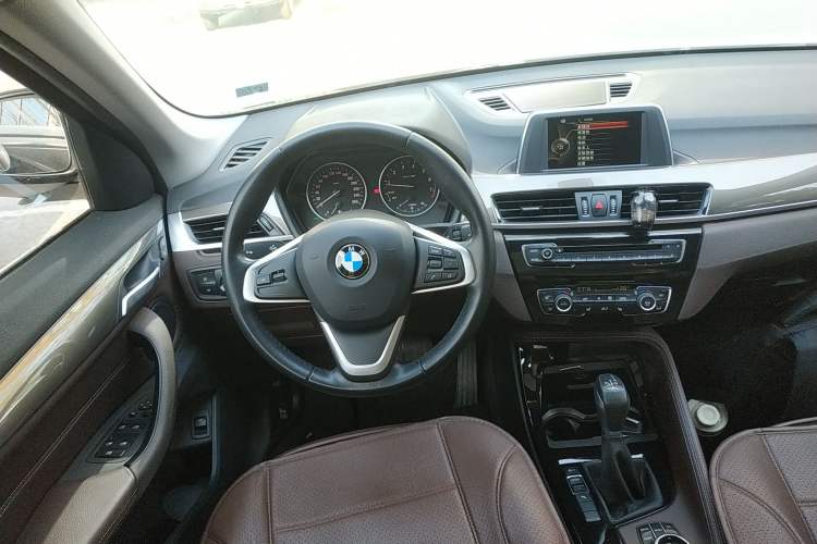 Used BMW X1 2016 sDrive20Li Luxury Model
