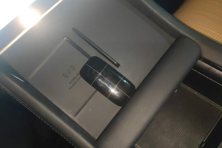 Used  L7 2023 1.5T 115 km MAX
