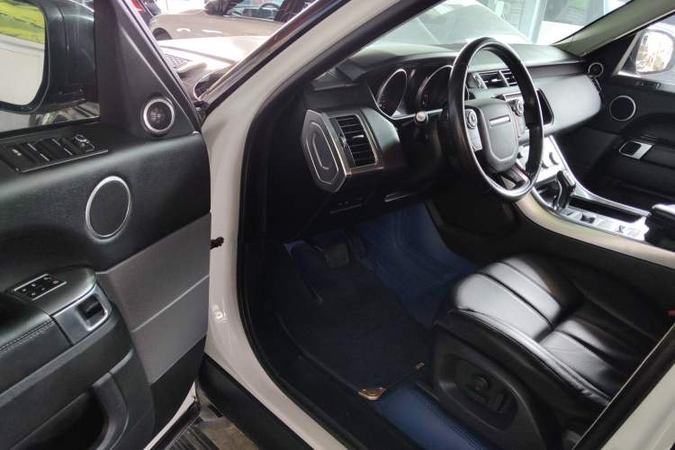 Used Land Rover Range Rover Sport 2017 3.0 SC V6 SE