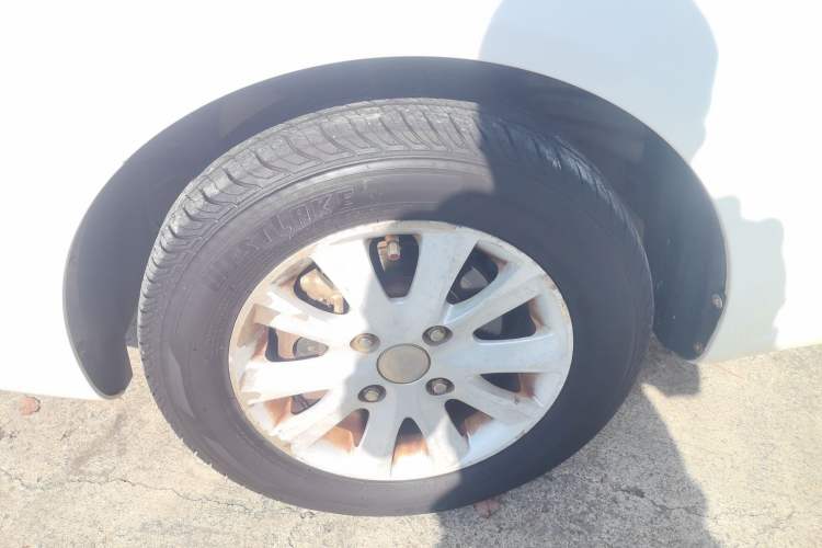 Used Buick Excelle 2015 1.5L Automatic Classic Model
