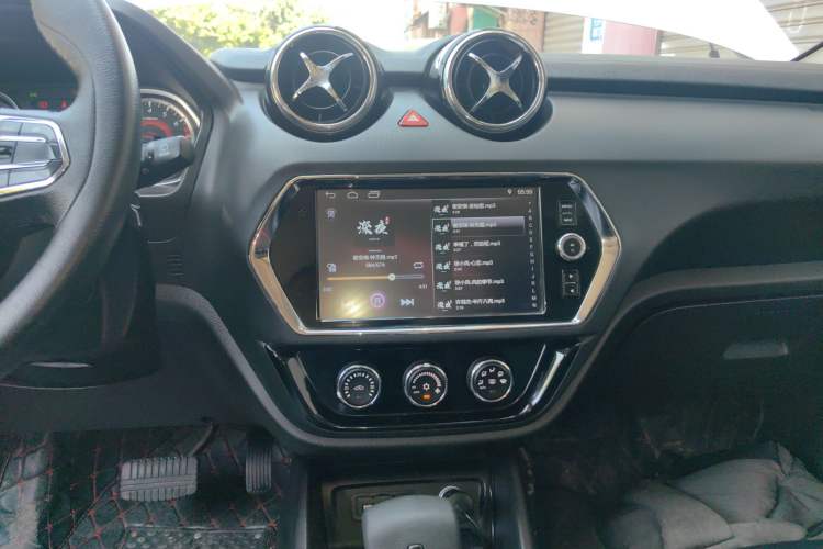 Used Soueast DX3 2018 1.5T CVT Luxury Model
