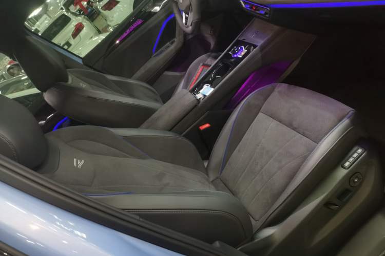 Used Volkswagen Tiguan L 2024 PRO 380TSI Four-Wheel Drive R-Line Prestige Edition
