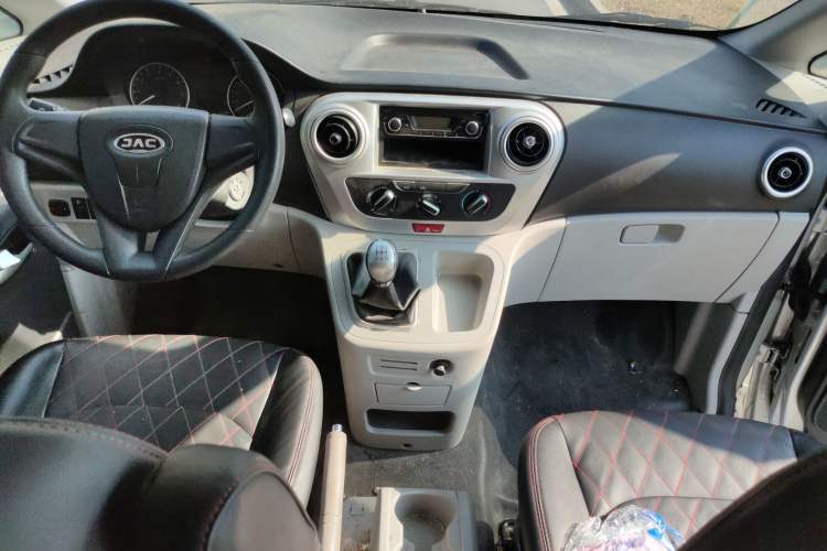 Used  M3 2022 PLUS IKEA Edition 1.8L Comfort Version
