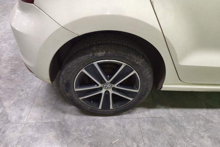 Used Volkswagen Polo 2014 1.6L Automatic Comfort Edition