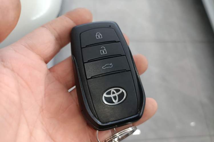 Used Toyota Camry 2024 2.0G Prestige Edition
