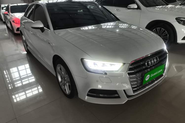 Used Audi A3 2020 Limousine 35 TFSI Fashion Edition China VI Emission Standard