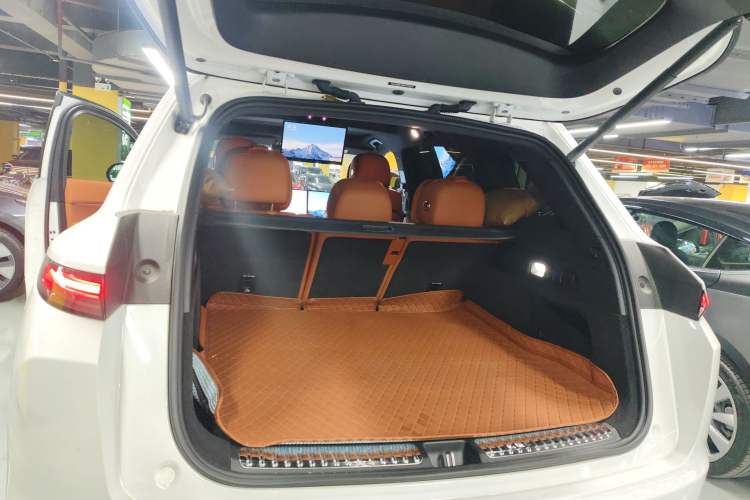 Used Li Auto L7 2023 Air model
