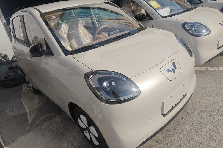 Used Wuling Hongguang MINIEV 2025 Four-Door Version Advanced Edition
